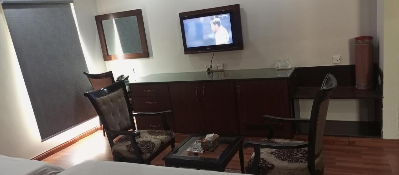 Hira Guest House Karachi Exterior foto