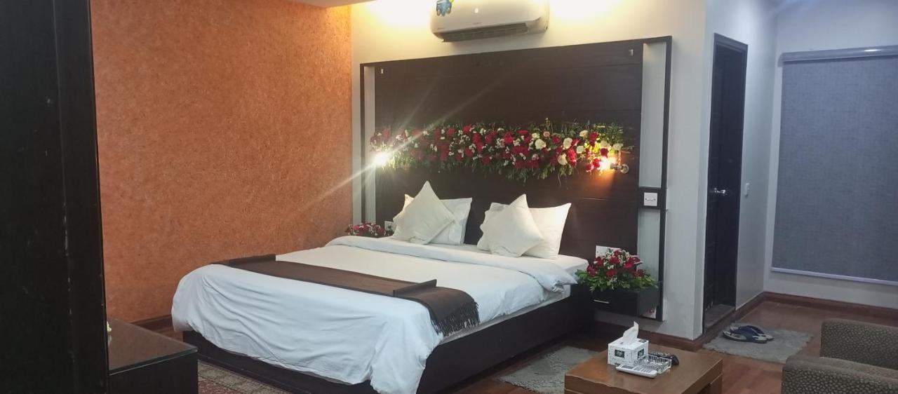 Hira Guest House Karachi Exterior foto